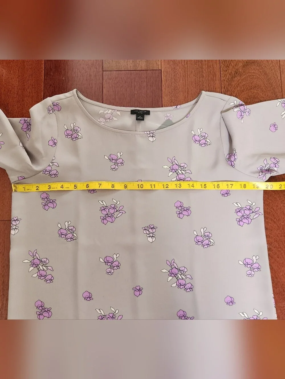 Ann Taylor Bell Sleeve Blouse With Floral Prints -GRAY -SP